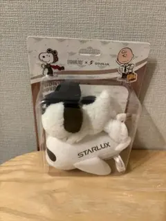 スヌーピー × STARLUX 搭乗機ぬいぐるみ