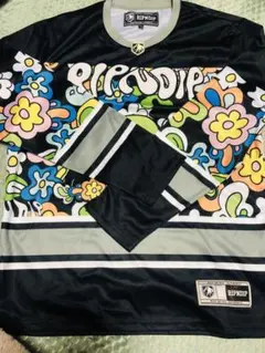 RIPNDIP カラフルフラワー長袖カットソー Lサイズ　値下げのサムネイル