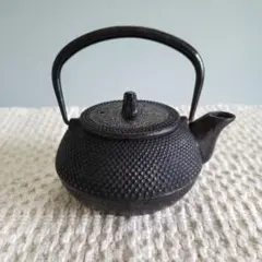 骨董品　鉄瓶　vintage　半世紀前　アイアン　芸術品 骨董品鉄瓶vintage半世紀前アイアン芸術品