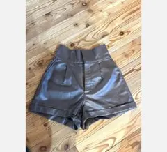 GRL レザーショートパンツ