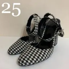 新品　forever21   千鳥格子　チェックパンプスのサムネイル