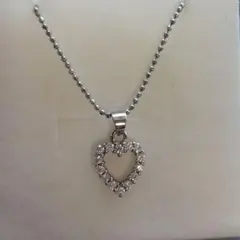 デザインペンダントネックレス