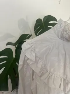 重宝✴︎長袖✴︎フラダンス ブラウス 白