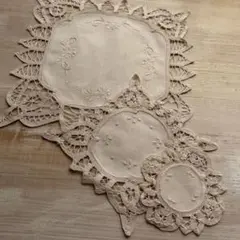アンティークレース風刺繍バテンレースドイリー 花瓶敷き　テーブルデコレーション