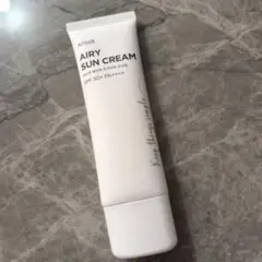 【新品未使用】Anua アヌア エアリー サンクリーム 50ml 日焼け止め