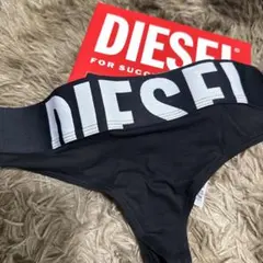 DIESEL Tバック ブラック ロゴ入りのサムネイル