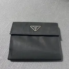 PRADA 二つ折り財布 ブラック