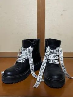 ZARA レザーブーツ