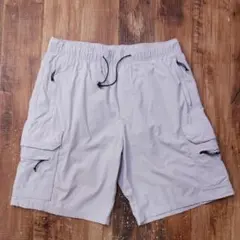 エイチアンドエム リラックスフィット カーゴショーツ メンズ S RI18