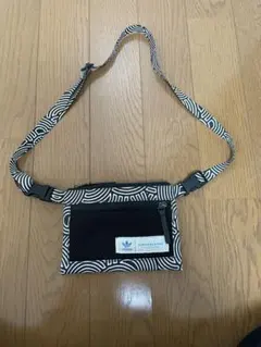 Item thumbnail for item fc5cbf6d-267c-40c4-add9-d522a43e394d