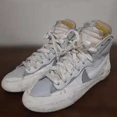 sacai x NIKE BLAZER MID WHITE/WOLF GRAYのサムネイル