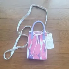 HUNDRED. ショルダーバッグ ピンク
