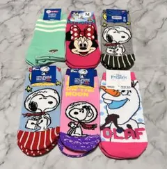 【新品未使用】スヌーピー　ディズニー他　靴下　6足まとめ売り