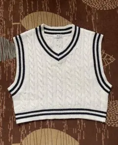 美品【WEGO】ニットベスト　レディース