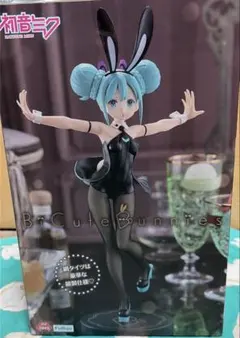 BiCute Bunnies Figureー初音ミクー　黒星紅白ver