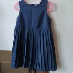 ネイビー 　プリーツノースリーブワンピース　新品タグ付き　入学