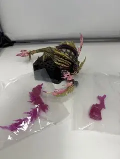 モンハン　スタンダードモデル Plus 怨嗟響めくマガイマガド　フィギュア