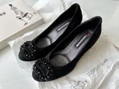 ビジュー付きブラックフラットシューズ