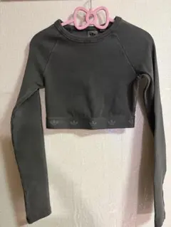 adidas リブクロップドTシャツ 新品未使用