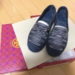 トーリーバーチTory Burch メッシュシューズ　ネイビー　22.5㎝