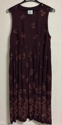 Laura Ashley ローラアシュレイ　フラワープリント ジャンバースカート