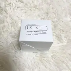 IKISE 5 Day & Night Face Cream 2個セット - メルカリ