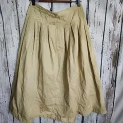 未使用に近い　フレアスカート　ロング【S】綿100％　タック　日本製　ベージュ
