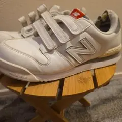 New Balance ホワイト スニーカー 安全靴