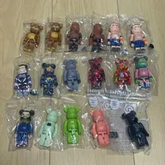 マクドナルド ベアブリック ハッピーセット まとめ売り マクドナルド ベアブリック ハッピーセット まとめ売り - メルカリ