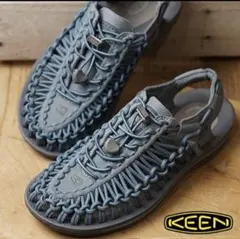 美品 KEEN ユニーク UNEEK WOMEN 25 ブルー系のサムネイル