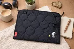 スヌーピー キルティング 黒 パソコン保護ケース　持ち歩きバッグ