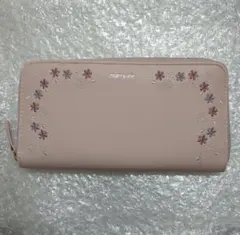 ピンク系統 ラウンドファスナー長財布 新品未使用 合皮