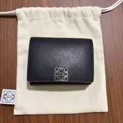 女ダヒョペン様専用】LOEWE ロエベ 三つ折り財布 レディース ネイビー