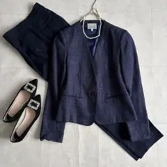 NATURAL BEAUTY BASIC ツイードノーカラー紺パンツスーツM