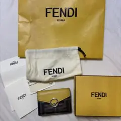 FENDI 三つ折り財布 イエロー/ブラウン