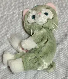 ハンドメイド リメイク ぬいぐるみ 猫 ベレー帽 チャーム - メルカリ