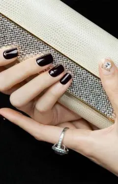 ネイルチップ 【スワロフスキー】