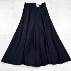 新品 イエナ IENA トリアセツイルフレアスカート ブラック サイズ38のサムネイル