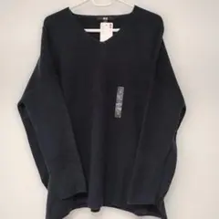 【新品】ユニクロ Vネックセーター 　ニット　濃ネイビーM