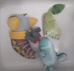 バンプレスト　ポケモン ぬいぐるみセット ギラティナ チコリータ ヌオー