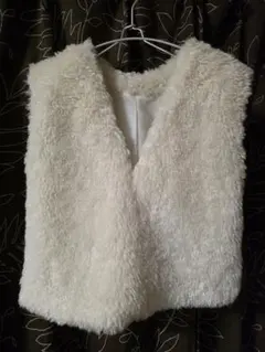 アイボリー ファー ベスト ジレ