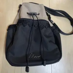 しまむら　MUMU 配色巾着ショルダーバック　ベージュ×ブラック（淡黒）のサムネイル