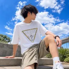 GUESS Tシャツ ホワイト ゴールドロゴ Lサイズ