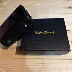 Iride Scent 二つ折り財布 ブラックのサムネイル