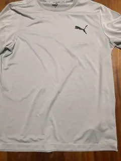 洗濯のみ PUMA スポーツTシャツ　ライトグレー