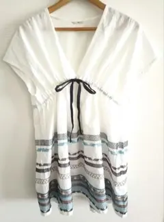 〈美品〉SHIPS シップス ギャザーブラウス 刺繍 ステッチのサムネイル