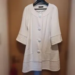 最終　アイボリー ボタン付きコート Mサイズ
