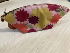 新品Sybillaシビラ花柄ポーチ【3日間限定値下げ1,980円→1,680円】