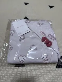Hello Kitty×gelato pique ポーチ、総柄ブランケット