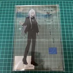 カジュアルコーデ　スクアーロ　アクリルスタンド